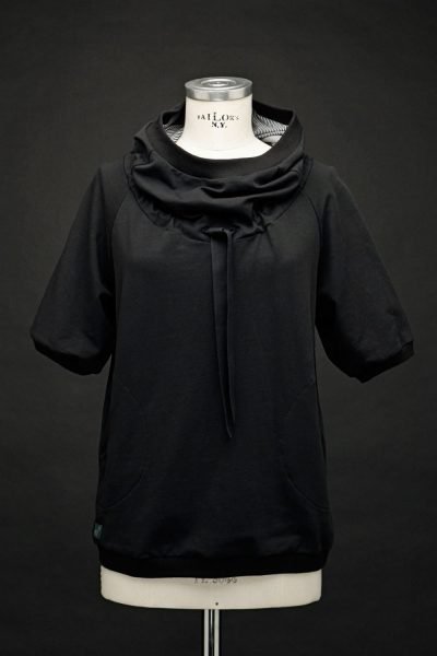 HOODY SUZI SHORT | 4000B black a