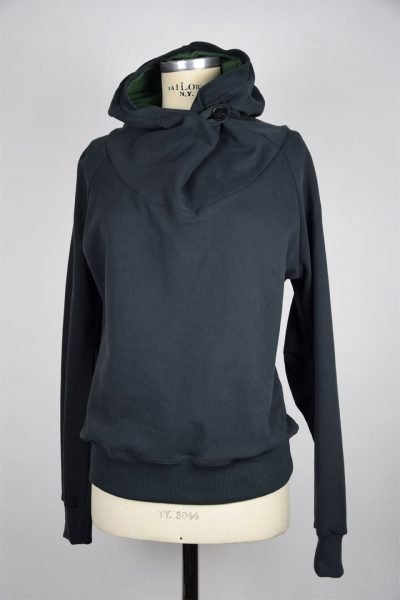 2009_hoody_julia_winter 2009_hoody_julia_winter