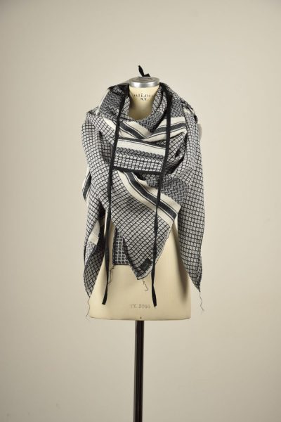 sarf poncho black:white 1