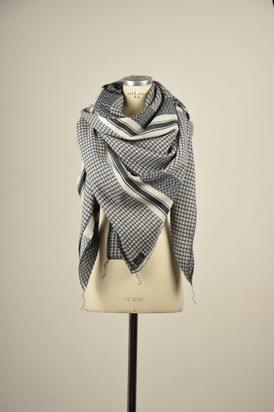 sarf poncho black:white 2