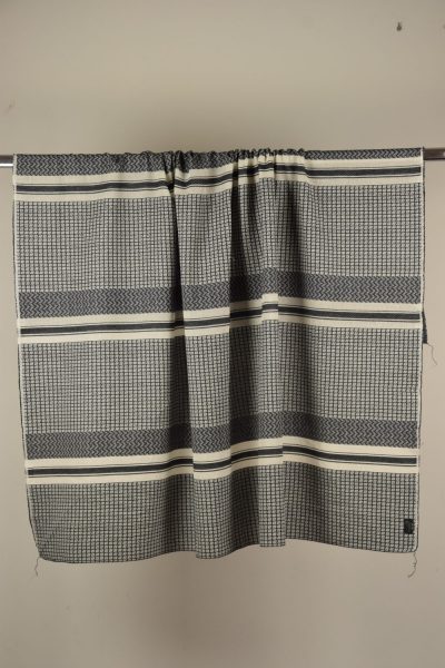 sarf poncho black:white 7